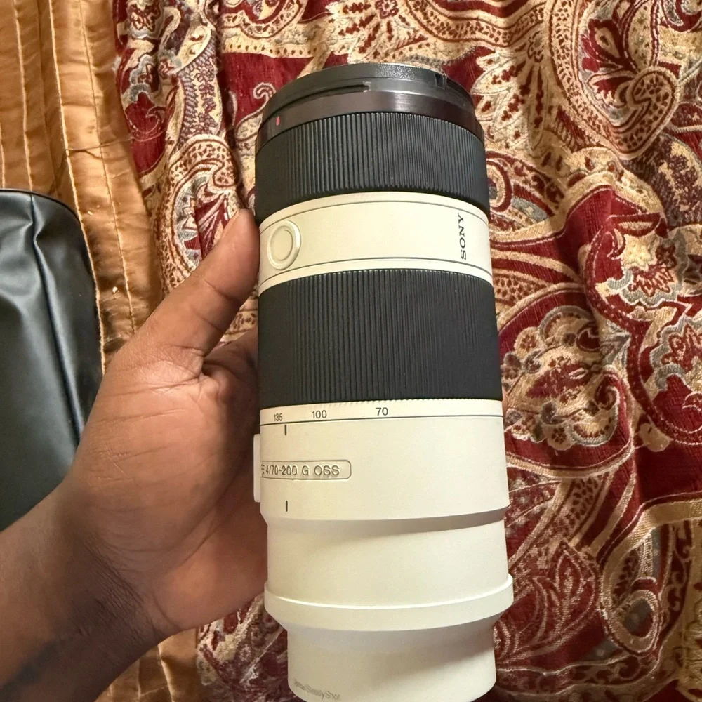 Sony White and Black Professional Telephoto Lens